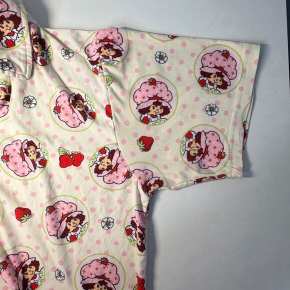 Strawberry shortcake Pajama Top Lg Short Sleeve - Picture 5 of 6